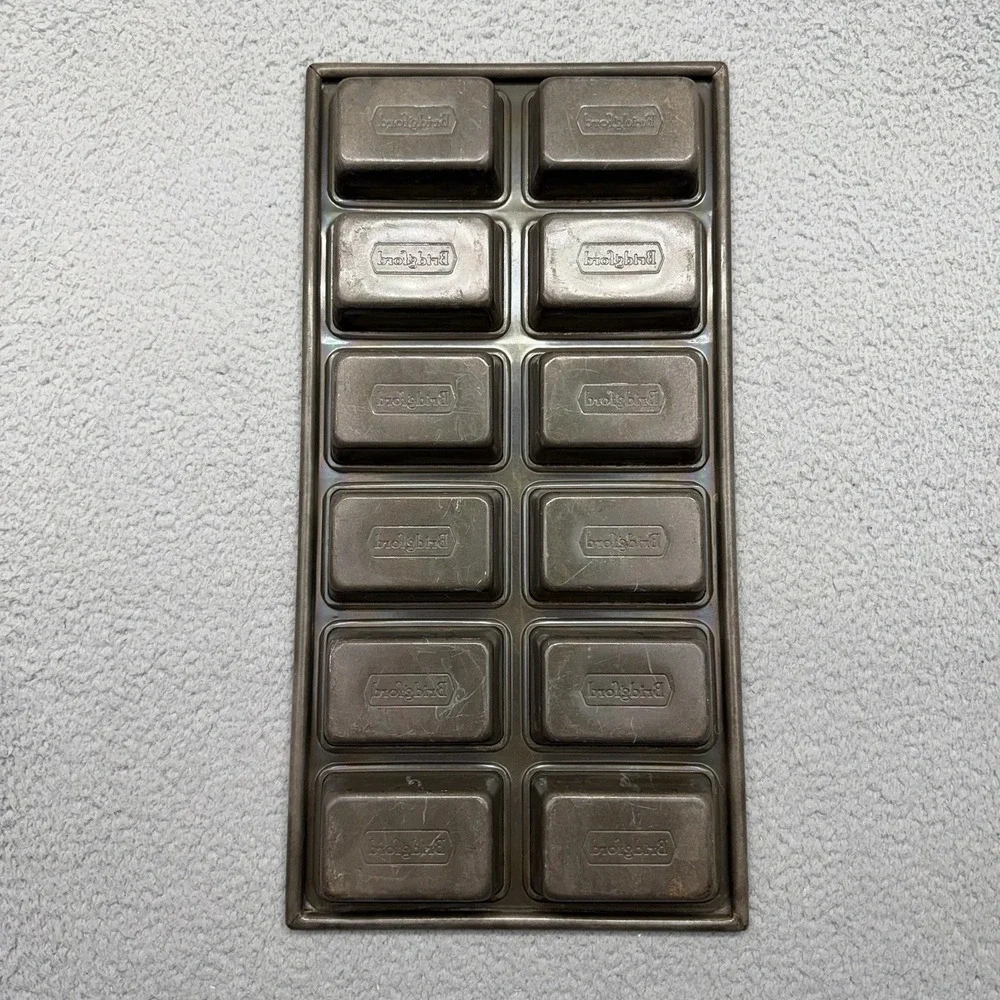 Bridgford EC12 Vintage Commercial Professional Rustic Baking 12 Loaf Mini Pan